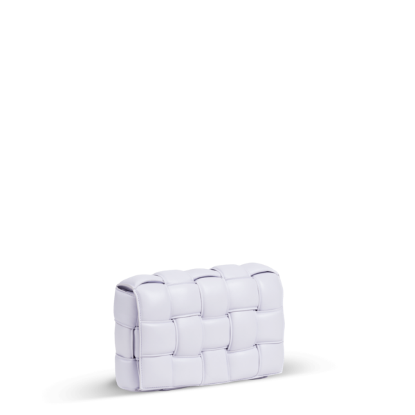 A light purple handbag in a braided pattern from the Bottega Veneta brand.