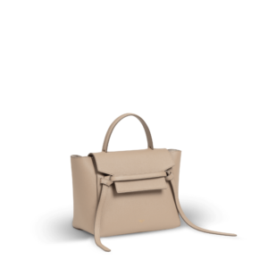 Sac à main en cuir beige de la marque Celine.