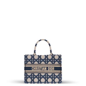 Tote bag bleu et beige en tissu jacquard de la marque Dior.